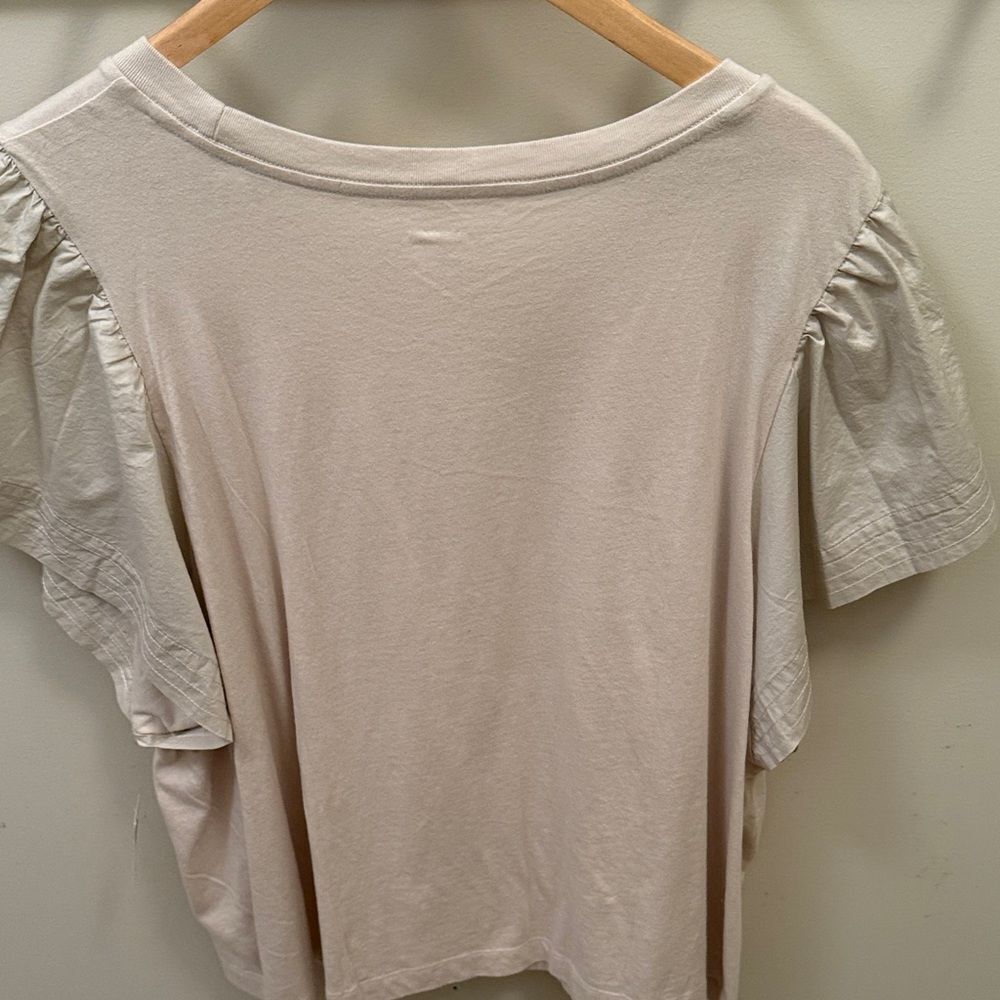 Old navy oatmeal color mixed media tee - Picture 3 of 3